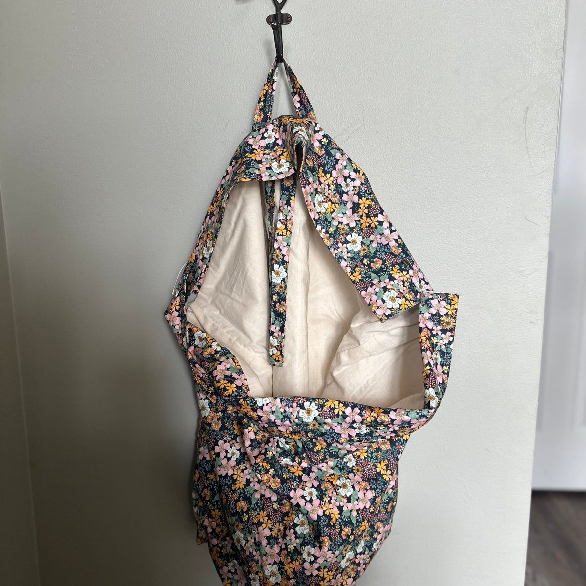 Drawstring Wreath Bag