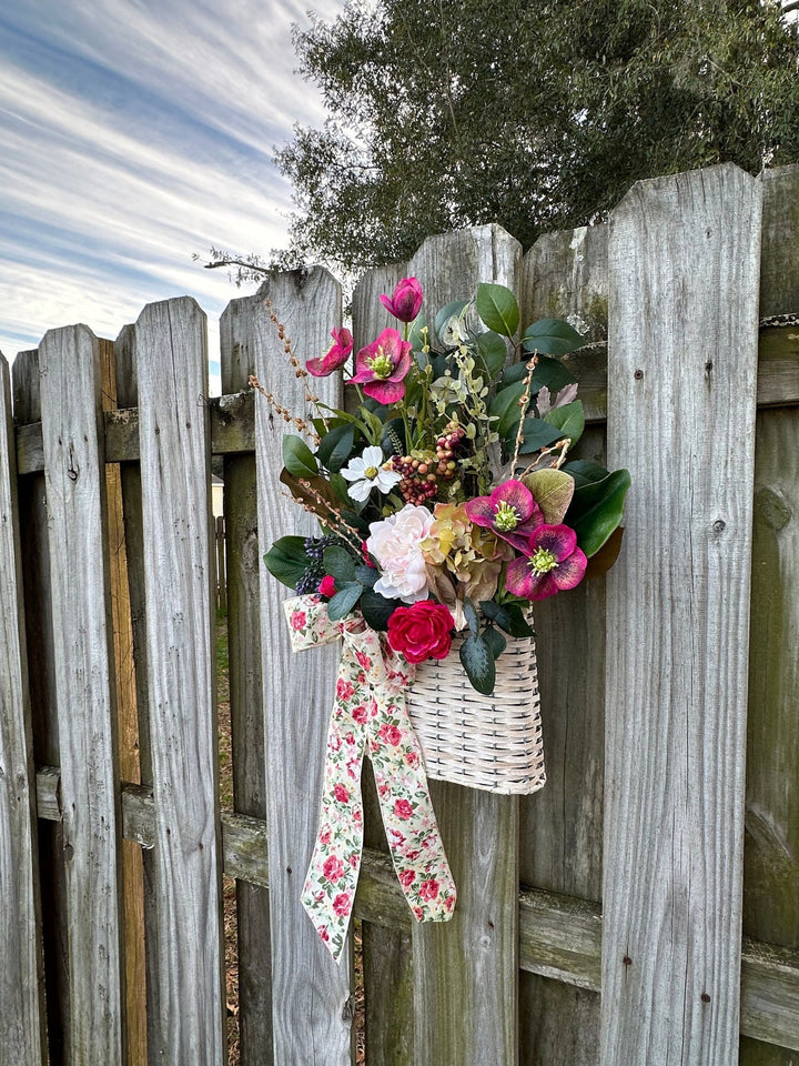 Farmhouse Front Door Basket: Stunning Flowers