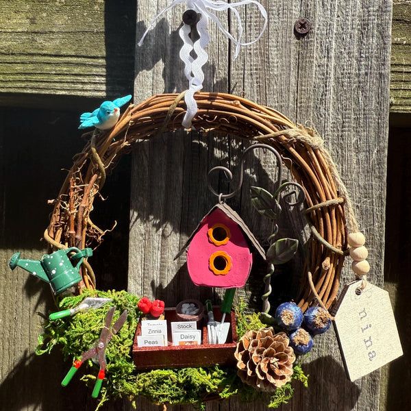 Wreath for garden and bird lover, mini wreath on a metal stand perfect for a desk, kitchen sink or just on a end table. 6” wreath stand