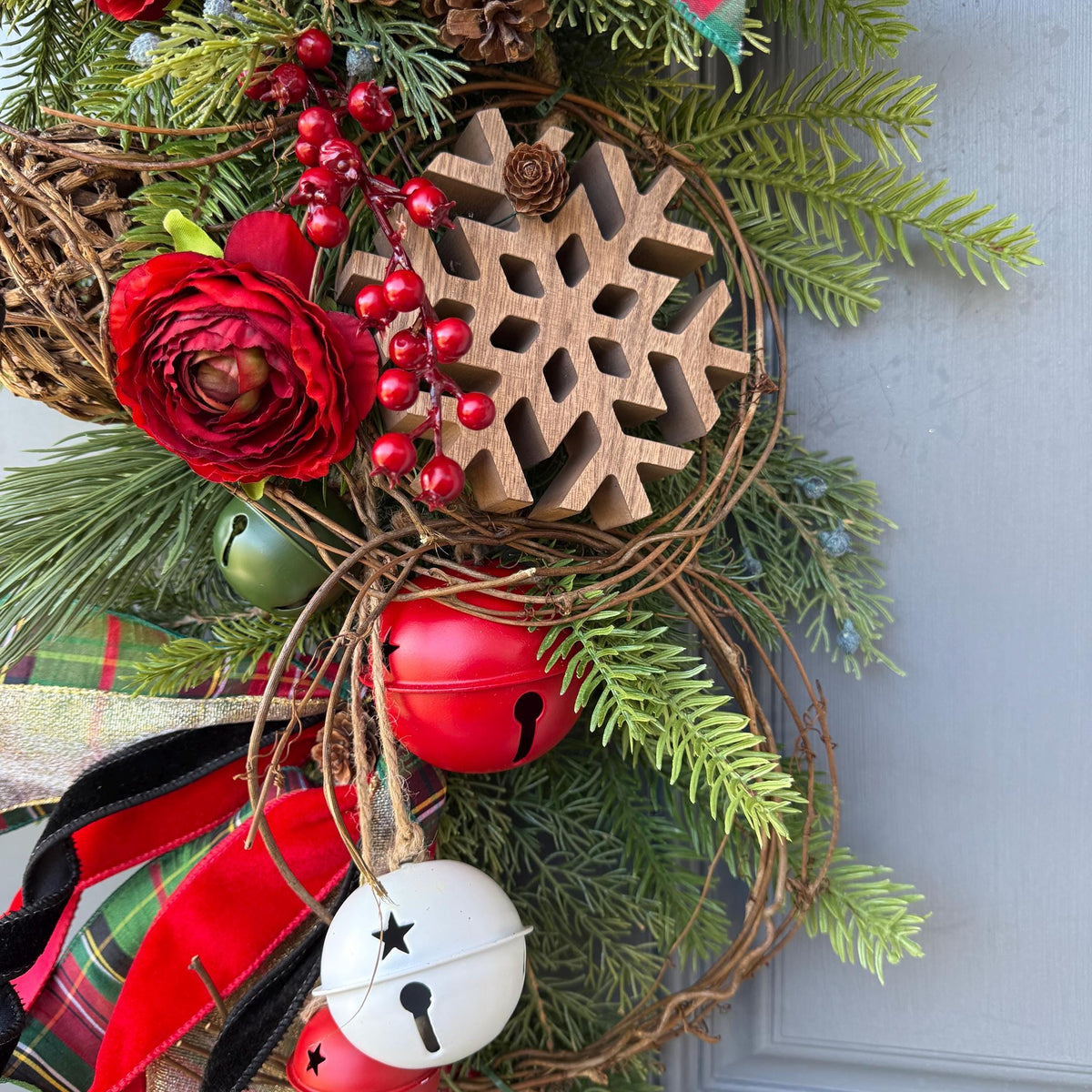 Christmas front door swag, Winter swag, Rustic swag, Traditional holiday door decor, Christmas pine decor, Wreath for front door 32” length