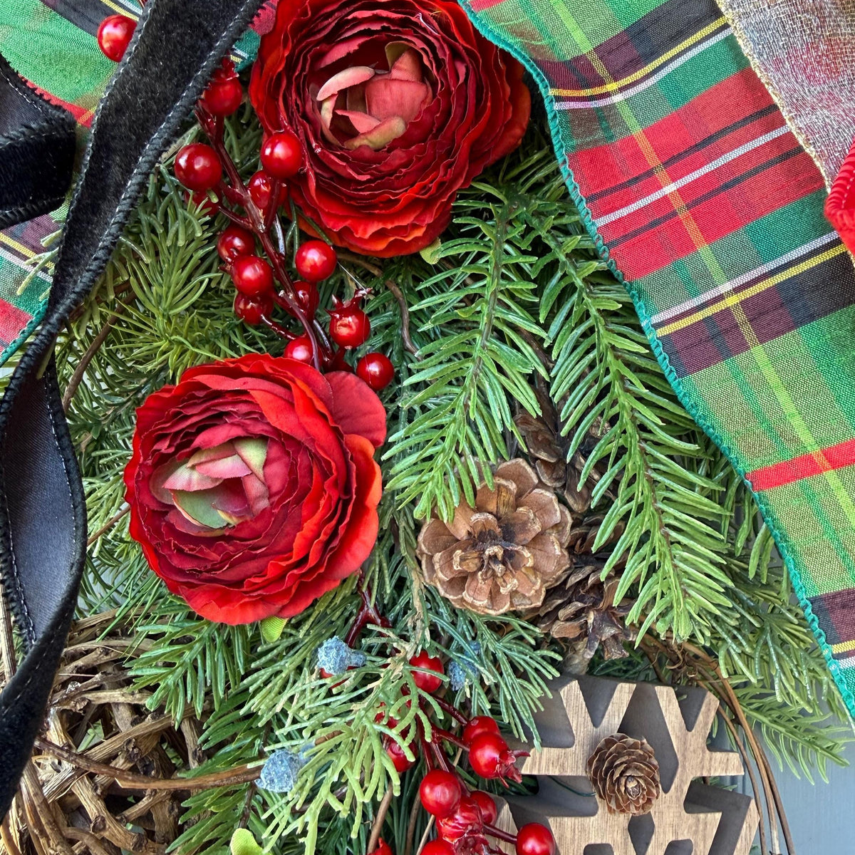 Christmas front door swag, Winter swag, Rustic swag, Traditional holiday door decor, Christmas pine decor, Wreath for front door 32” length