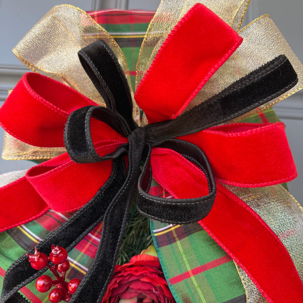 Christmas front door swag, Winter swag, Rustic swag, Traditional holiday door decor, Christmas pine decor, Wreath for front door 32” length