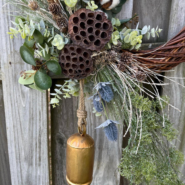 Winter front door wreath, Holiday wreath, Natural snowy wreath design, Home decor gift, Rustic icy wreath, 24” wreath