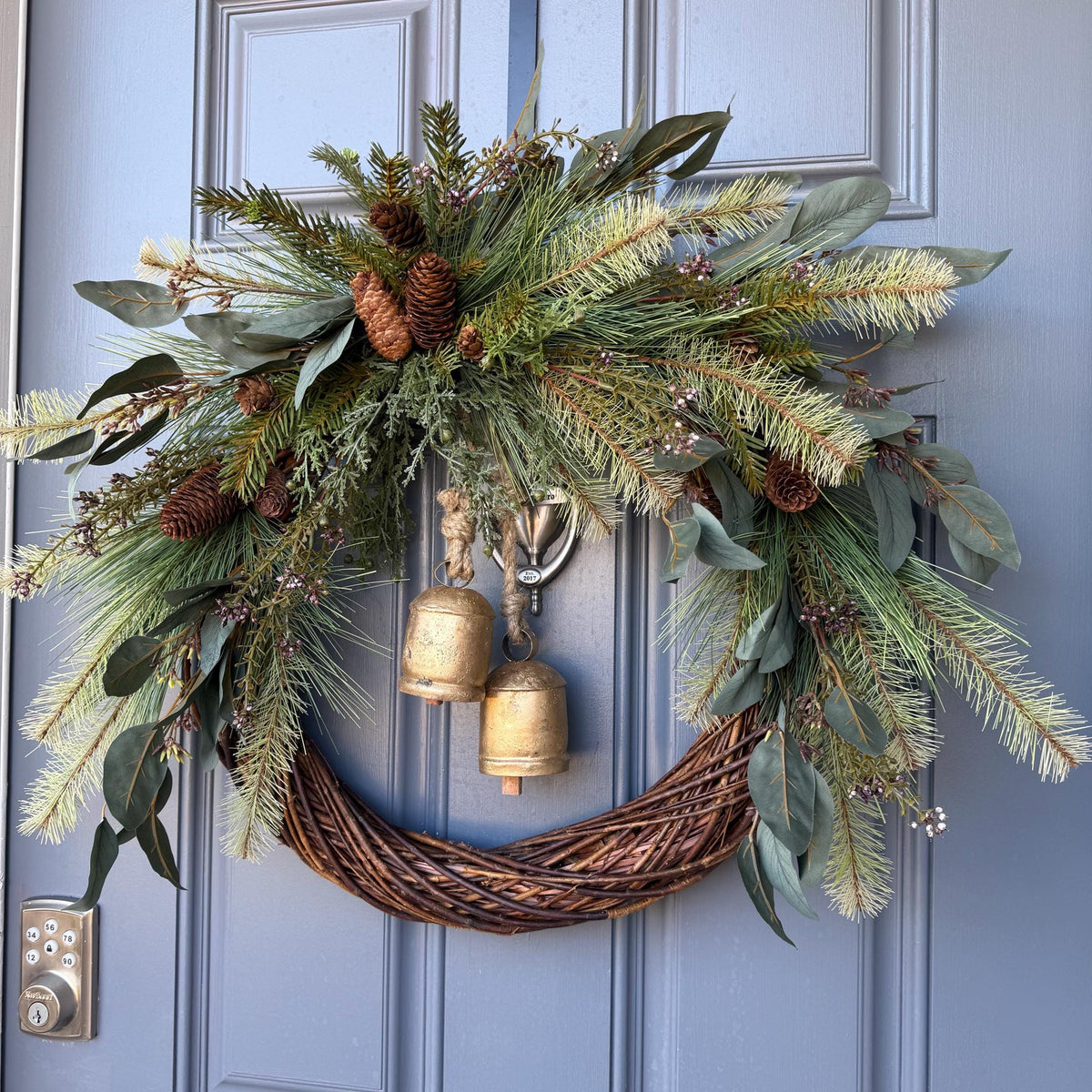 Winter wreath with rustic brass bell |Housewarming gift | Rustic style front door wreath | Natural evergreen wreath decor