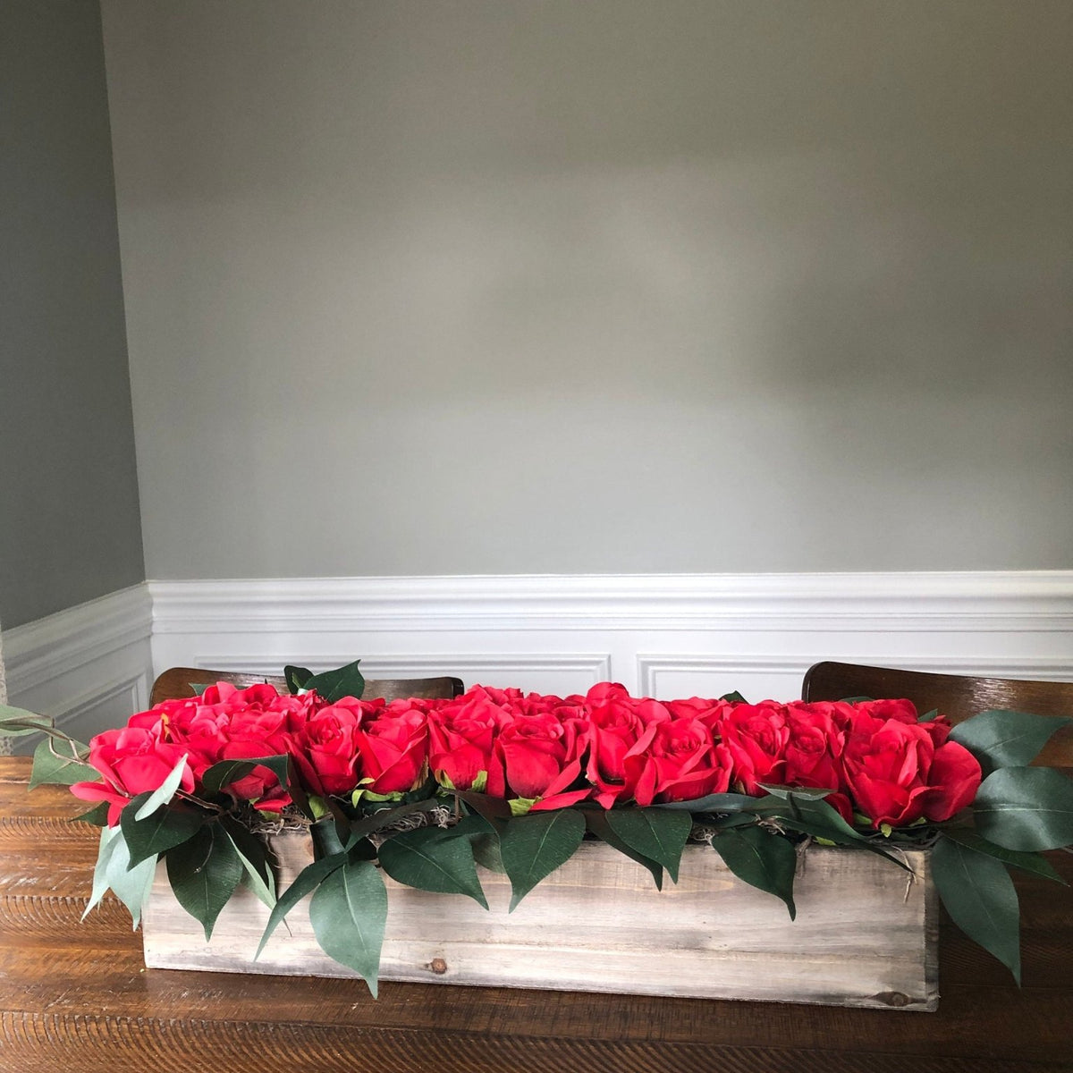 Kentucky Derby Red Rose Centerpiece for your festive celebration