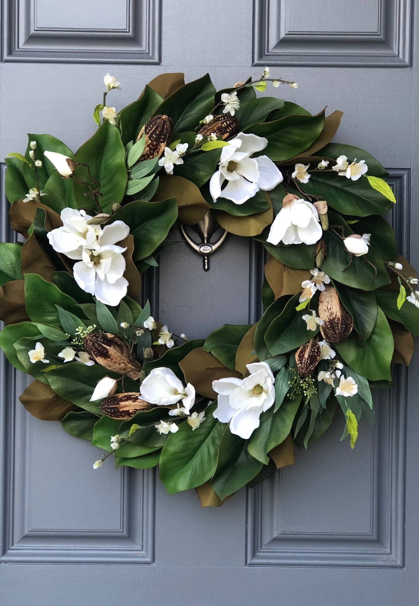 Offers White Flower Wreath