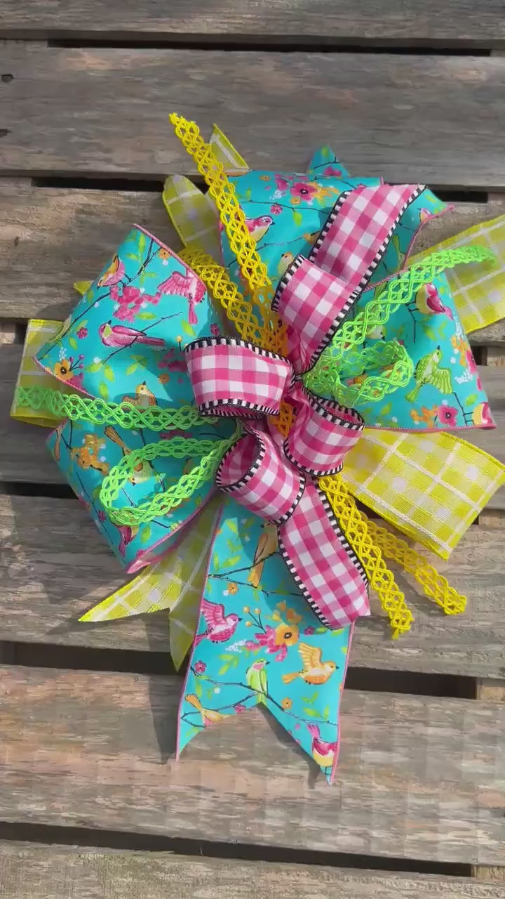 Colorful bow