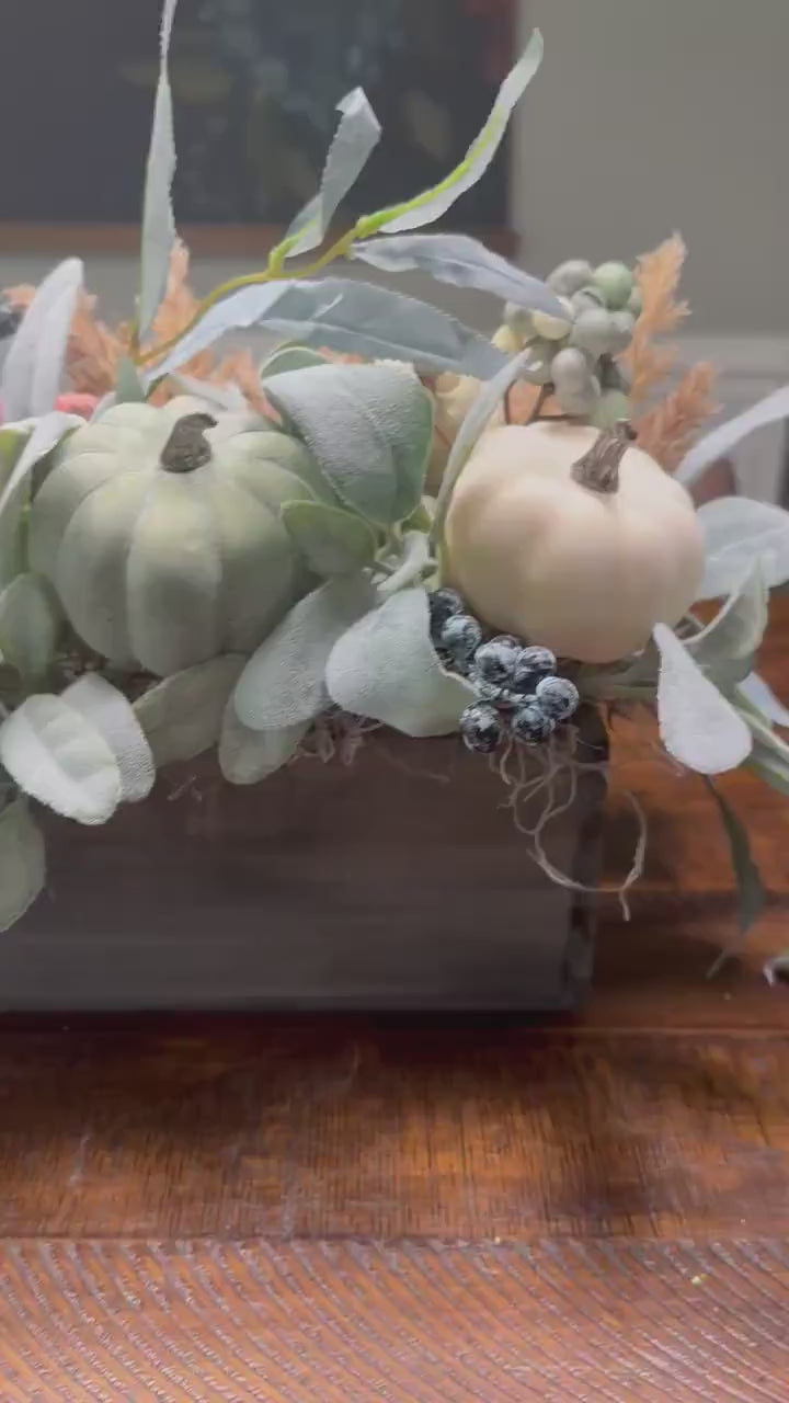 Video overview of Fall lamb’s ear and pumpkin rustic arrangement